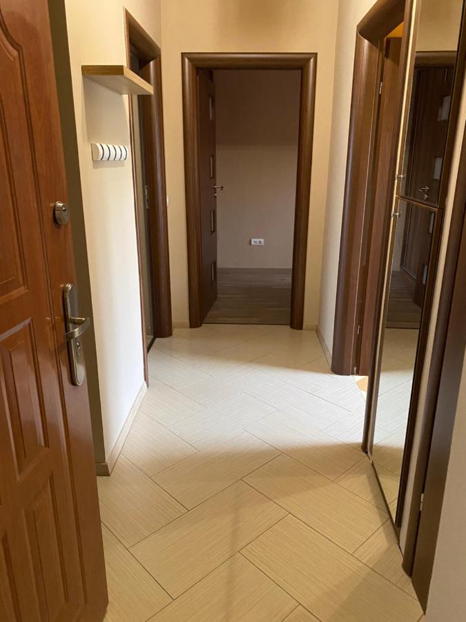 Platan Apartman ไฮจ์ดุสโซบอสโล ภายนอก รูปภาพ