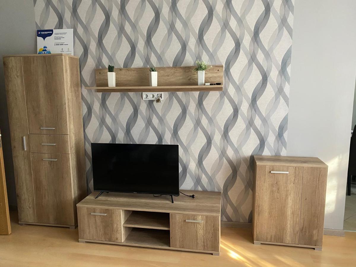 Platan Apartman ไฮจ์ดุสโซบอสโล ภายนอก รูปภาพ